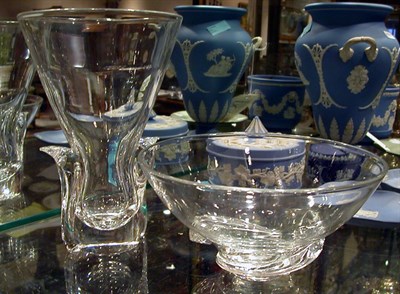 Lot 1170 - Steuben Glass Bowl and Vase