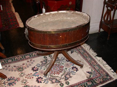 Lot 2367 - Georgian Style Mahogany Jardiniere With metal...