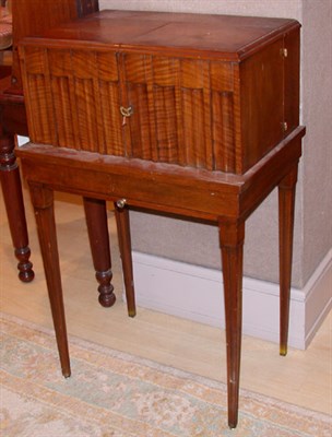 Lot 2484 - Georgian Style Mahogany Desk