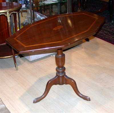Lot 2619 - Georgian Style Mahogany Octagonal Tilt-Top Table