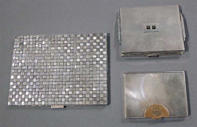 Lot 564 - Three Silver Boxes