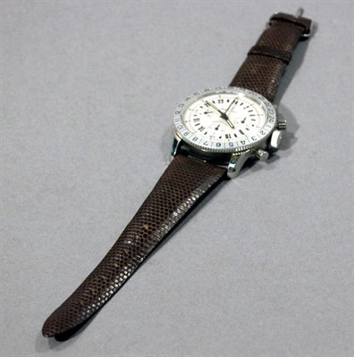 Lot 471 - Steel Wristwatch