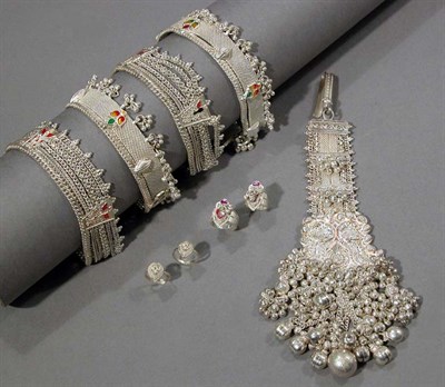 Lot 28 - Group of Silver Jewelry