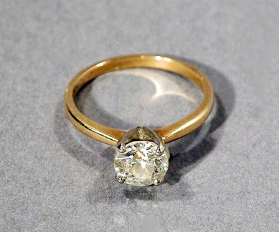 Lot 507 - Diamond Ring