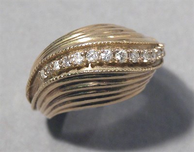 Lot 439 - Gold and Diamond Ring