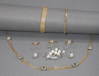 Lot 410 - Group of Jewelry
