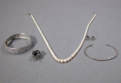 Lot 493 - Group of Jewelry