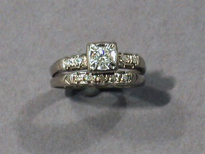 Lot 336 - Diamond Wedding Set