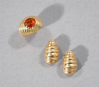 Lot 401 - Group of Gold Jewelry