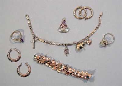 Lot 170 - Group of Gold and Metal Jewelry