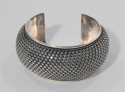 Lot 322 - Silver Cuff Bangle