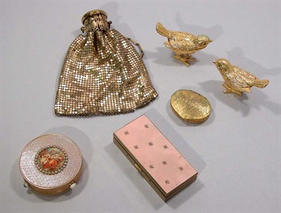 Lot 238 - Group of Assorted Compacts