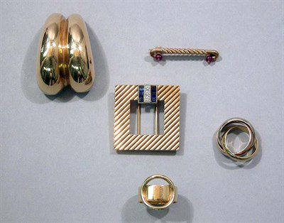 Lot 542 - Group of Gold Jewelry