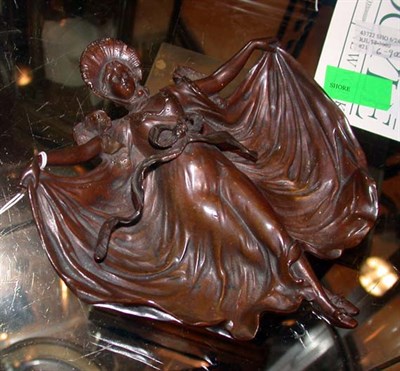 Lot 1558 - Art Nouveau Style Bronze Dresser Dish