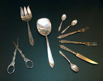 Lot 3425 - S. Kirk & Son Sterling Silver Flatware Service;...