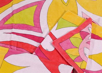 Lot 330 - Set of Pucci Leaf Print Towels Italian, 1960s...