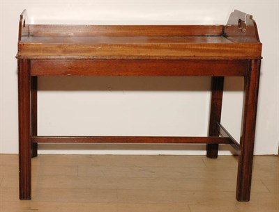 Lot 3393 - Georgian Style Mahogany Tray Top Tea Table...