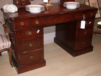 Lot 487 - Georgian Style Leather Top Mahogany Pedestal...