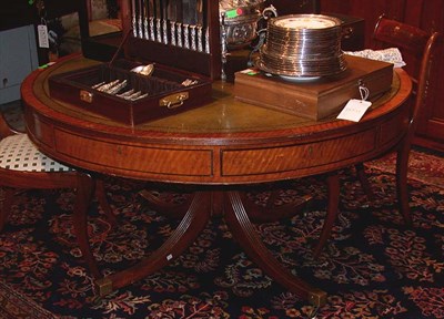 Lot 1530 - Georgian III Syle Mahogany Drum Table Height...