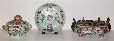 Lot 155 - Chinese Export Porcelain Inkwell 18th/19th...