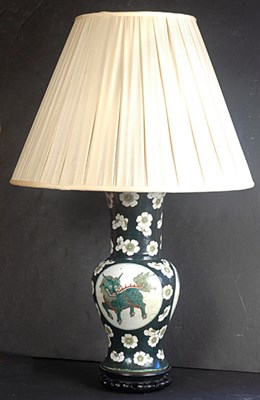 Lot 154 - Chinese Export Porcelain Famille Noir Vase Now...