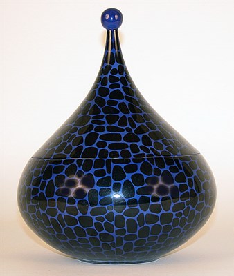 Lot 361 - Pucci Pebble Print Minaret Bowl Italian, 1960 -...