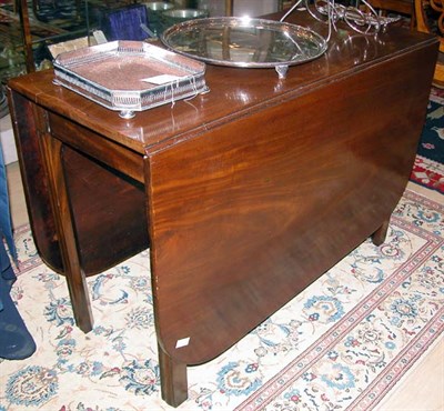 Lot 471 - Mahogany Drop-Leaf Dining Table Height 29...