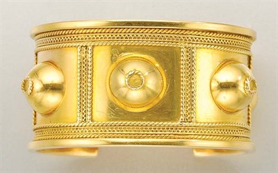 Lot 1274 - Gold Cuff Bangle