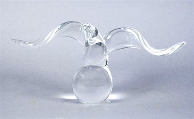 Lot 4117 - Steuben Glass Bird