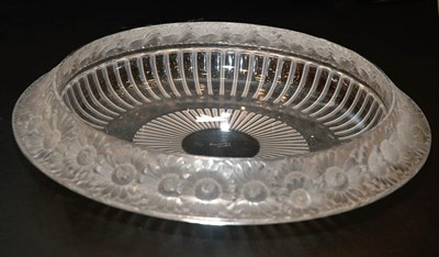 Lot 2644 - Lalique Molded Glass Marguerite Center Bowl Of...
