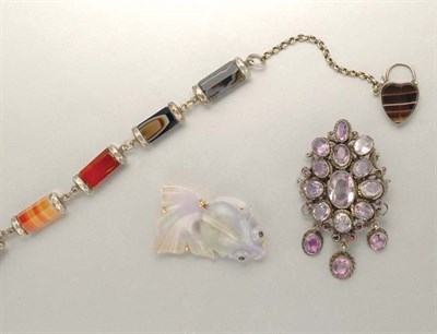 Lot 1001 - Scottish Agate Bracelet, Amethyst Pendant Brooch and Two-Color Jade Pin