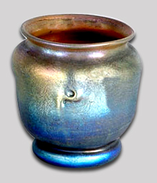 Lot 2698 - Tiffany Gold Favrile Ribbed Cabinet Vase Of...