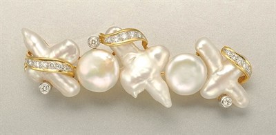 Lot 1030 - Gold, Freshwater Pearl and Diamond Hugs and Kisses Pendant Brooch