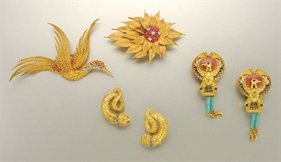 Lot 1078 - Group of Gold Jewelry