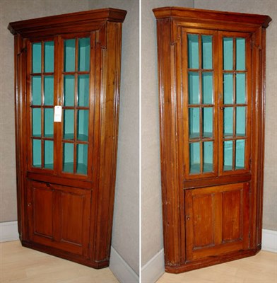Lot 2203 - Associated Pair of Federal Pine Corner...