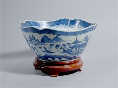 Lot 2182 - Canton Blue and White Porcelain Square Salad...