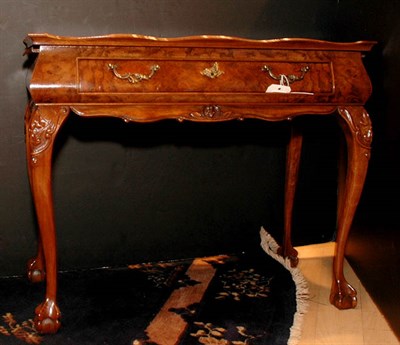 Lot 473 - Georgian Style Burl Walnut Tray Table Height...
