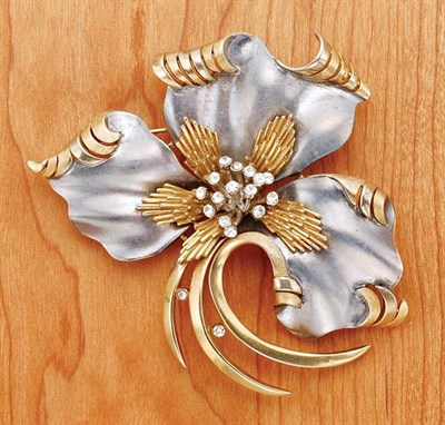 Lot 181 - Trifari Flowerhead Pin American, 1940s Of...