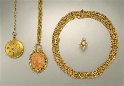 Lot 1217 - Group of Antique Jewelry