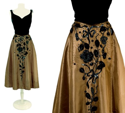 Lot 19 - Charles James for Samuel Winston Two-Piece...