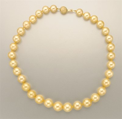 Lot 1331 - Golden Cultured Pearl Necklace