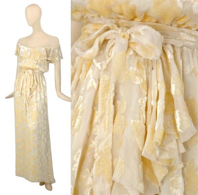 Lot 116 - Holly Harp Silk Chiffon Coupe des Velours...