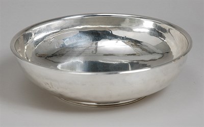 Lot 2307 - William III Silver Center Bowl Maker's mark...