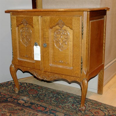 Lot 4338 - Oak Double Door Side Cabinet Height 31 1/4...