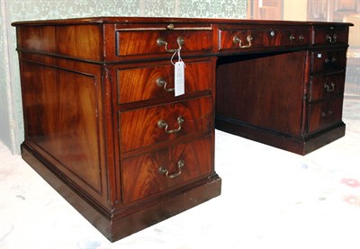 Lot 4173 - Georgian Style Leather Top Mahogany Pedestal...