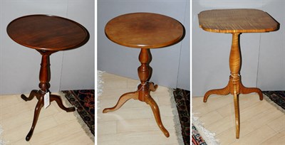 Lot 2174 - Federal Figured Maple Tripod Stand 19th...