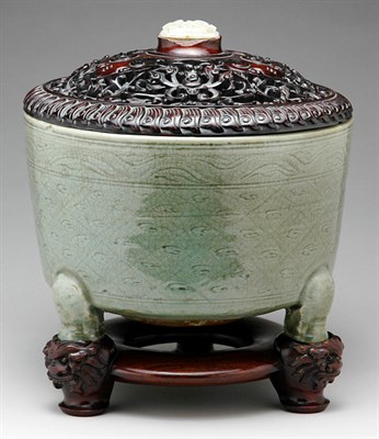 Lot 1176 - Chinese Longquan Celadon Censer Ming Dynasty...