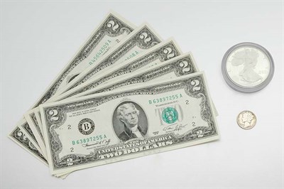 Lot 90 - Assorted U.S. Paper Currency and American Silver Eagle Coin