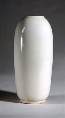 Lot 1225 - Chinese White Glazed Vase 19th Century Of...