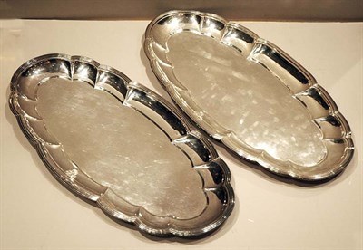 Lot 449 - Pair of Chinese Silver Fish Platters Length 24...